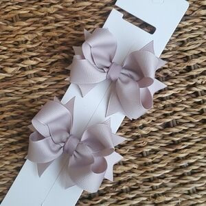 NWT Boutique Layered Pigtail Bows Set of 2